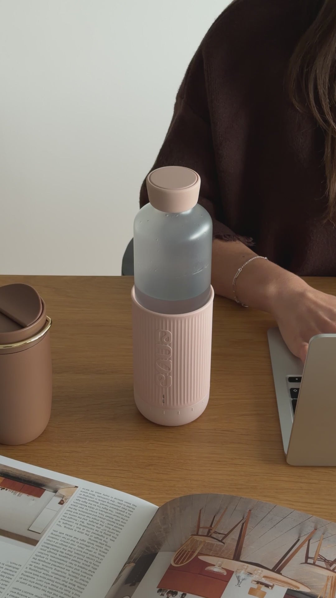 Glow Bottle Off White